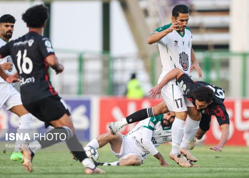 سرمربی خیبر خرم‌آباد: مشکل گل‌زنی در فوتبال ایران ریشه‌ای است/ لیاقت بازیکنانم بیش از این‌هاست