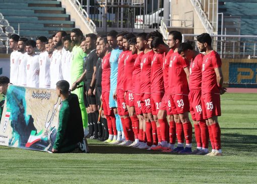 حمایت بازنده‌های بازی درون گروهی از مستمندان در خیریه تیم ملی