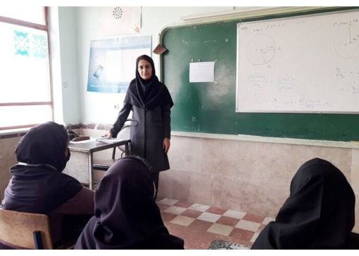 معلمان تغییرات رفتاری دانش‌آموزان را جدی بگیرند