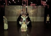 ماه جان؛ زنی که در مسلخ جنگ، بذر زندگی می‌کارد
